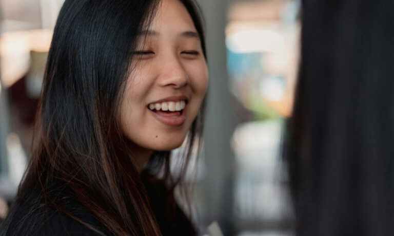 How to meet Indonesian girls in Sulawesi